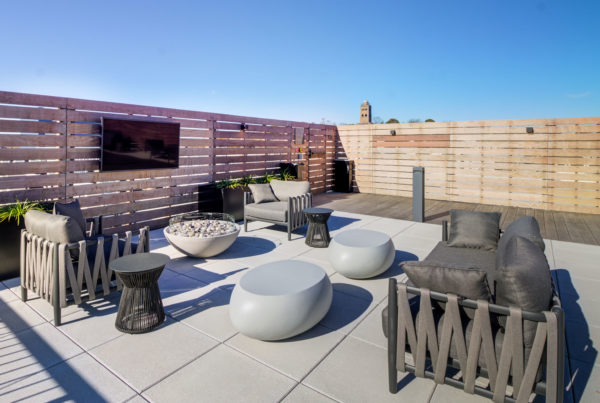 Outdoor Seating on Roofdeck